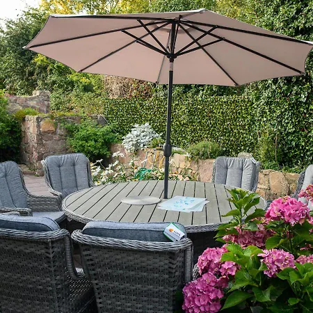 Bed & Breakfast Ashville House