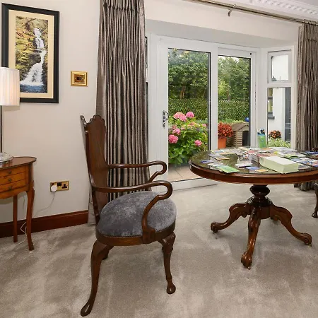 Ashville House 4*
