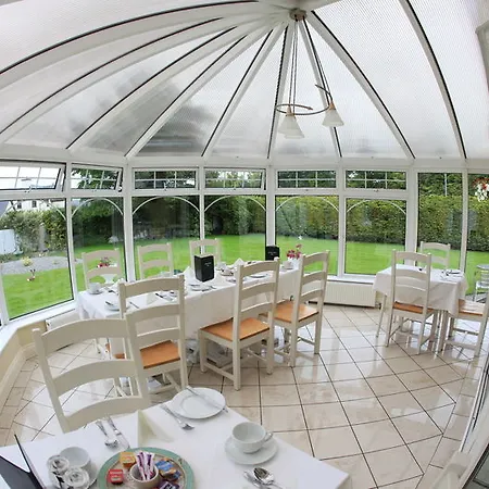 Frühstückspension Ashville House 4*