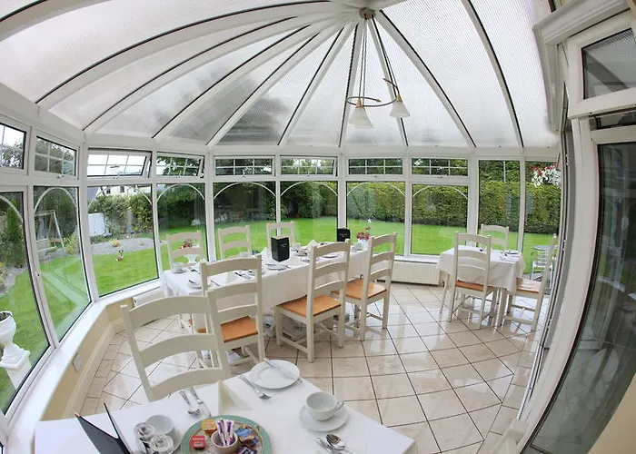 B&B Ashville House 4*